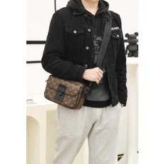 LV M45863 black
